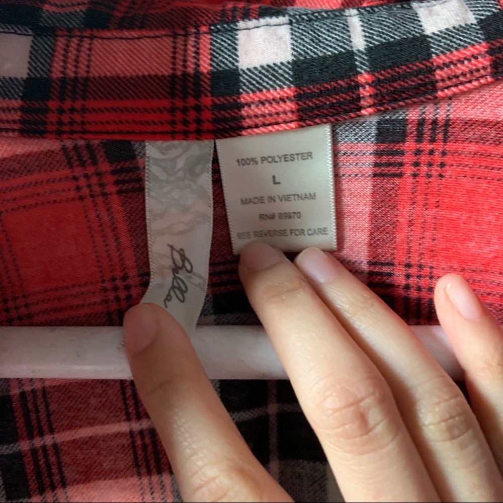 Red flannel - Picture 2 of 2